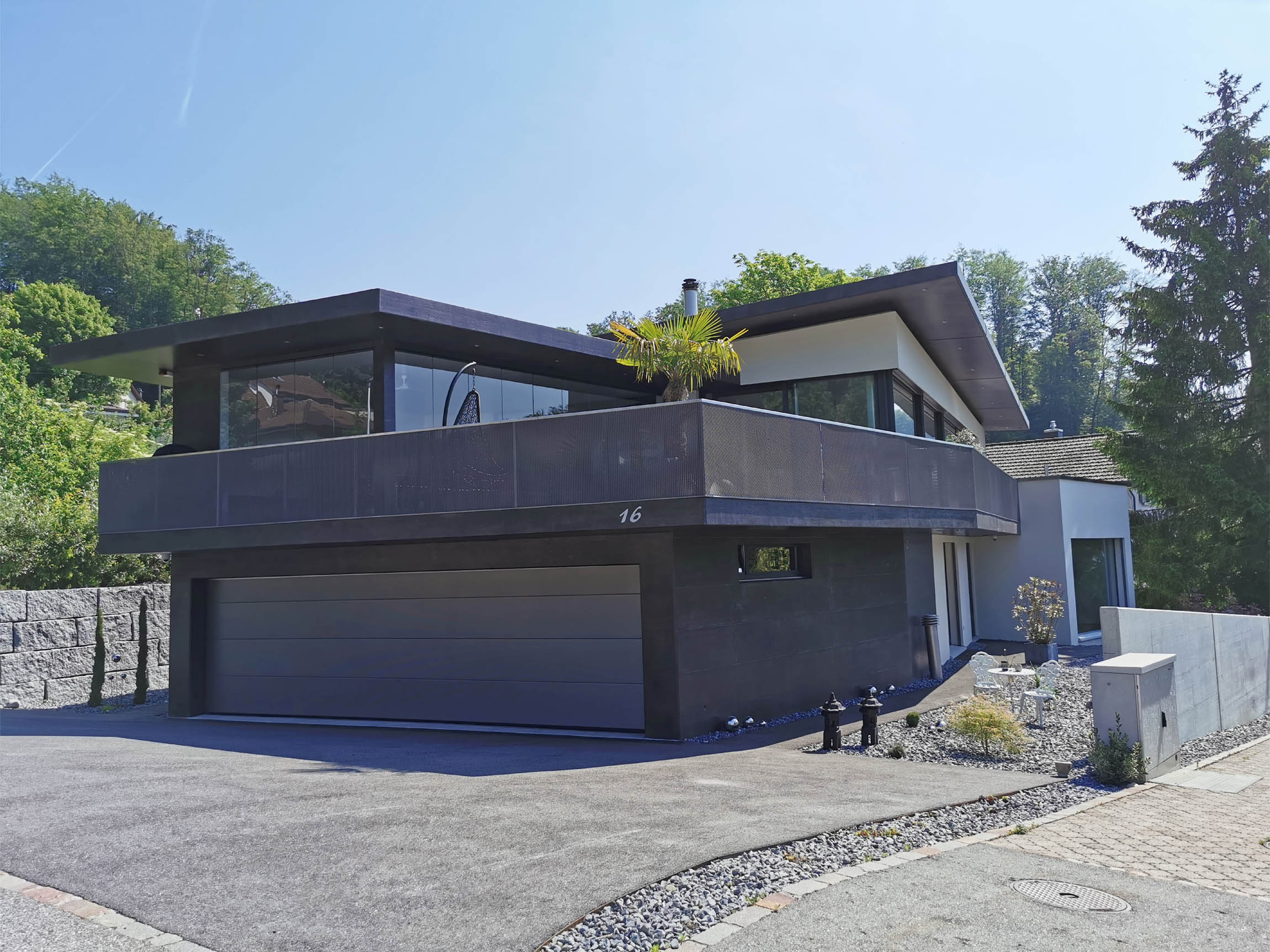 Grosszügiges Einfamilienhaus