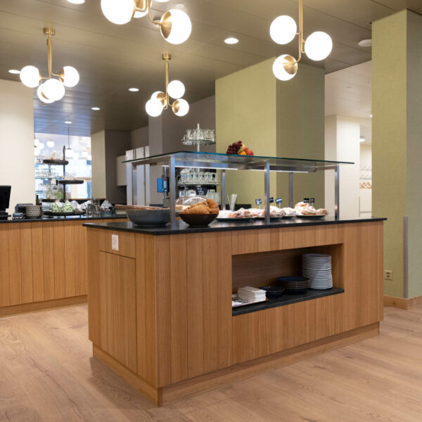 Buffetanlage Restaurant Pflegeheim Sennhof