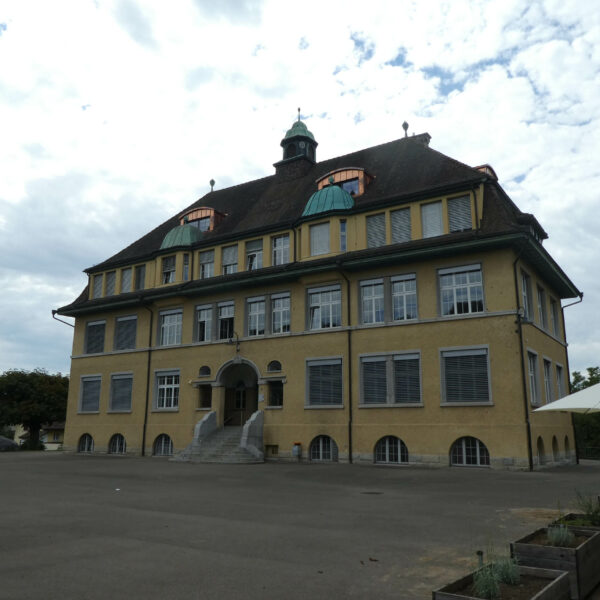 Einbau Lukarne Schulhaus Othmarsingen