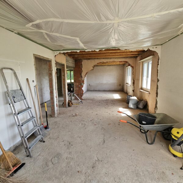 Rückbauarbeiten Erdgeschoss