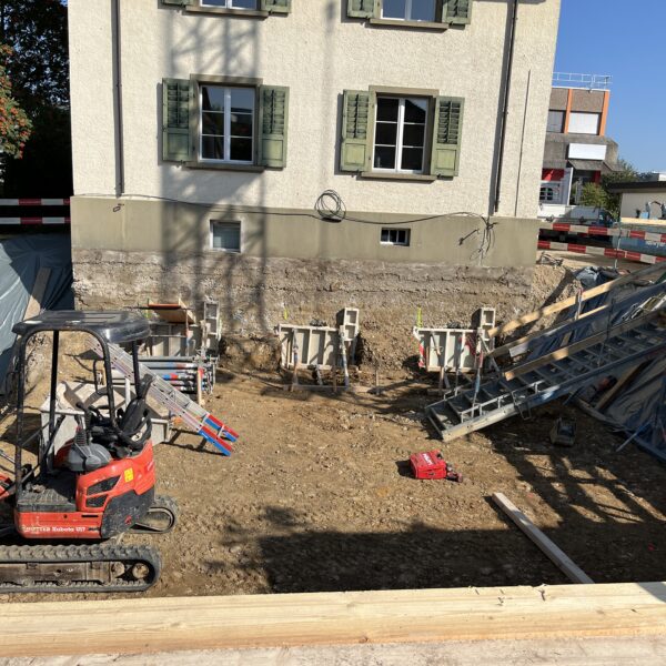 Baumeisteraushub und Unterfangung