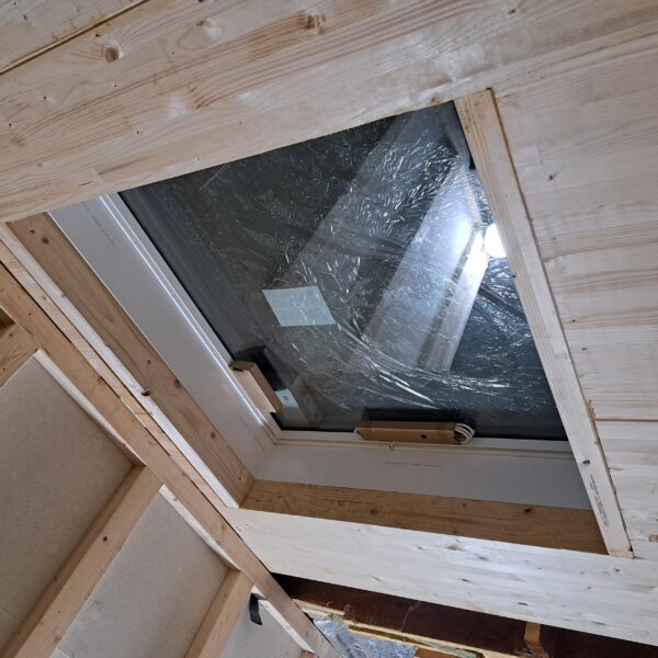 Neues Dachfenster im Anbau