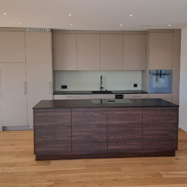 Kücheninsel Holzoptik