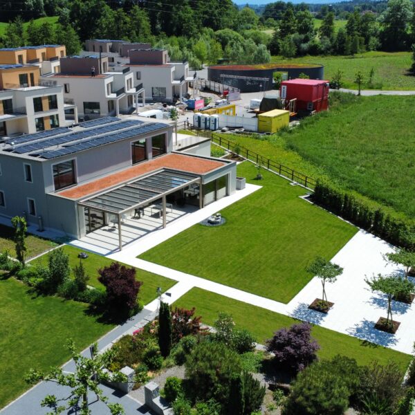 Grosszügiger Garten